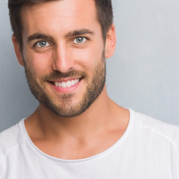 The Top 10 Benefits of Having Whiter Teeth